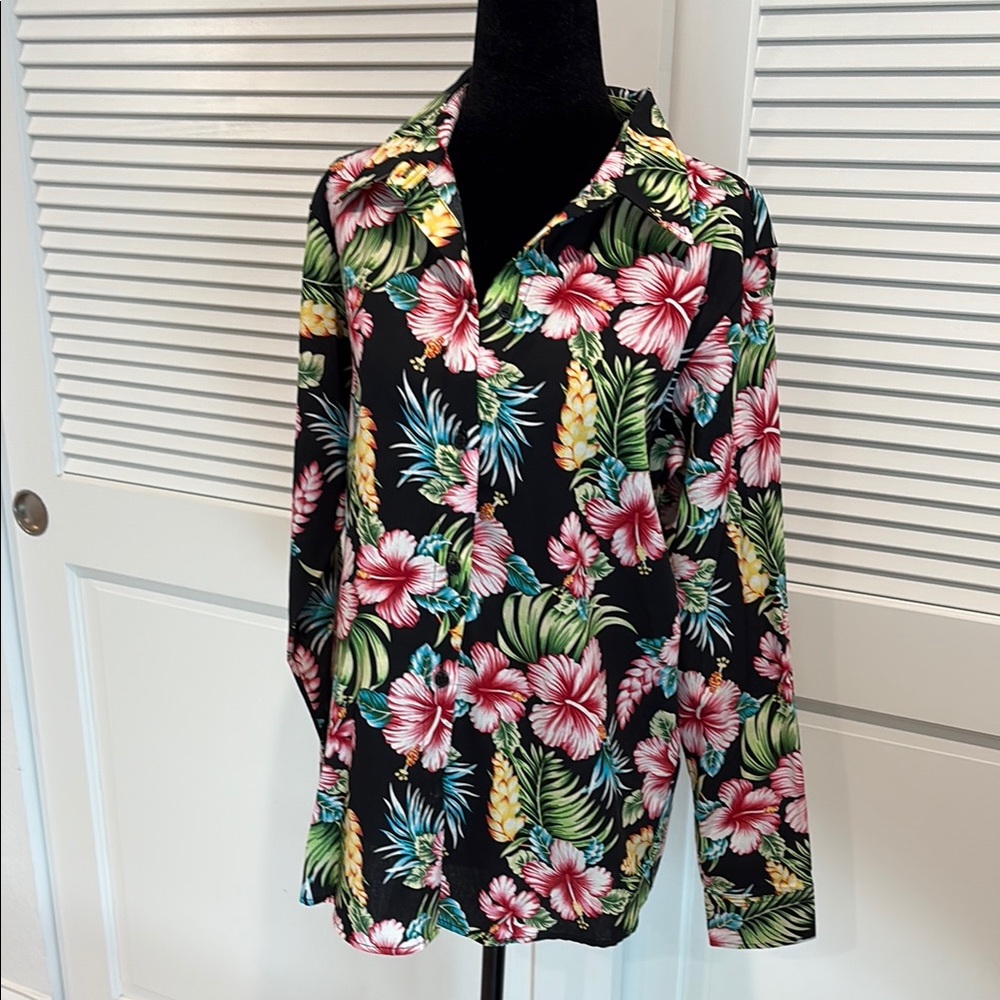 Floral Black Blouse
